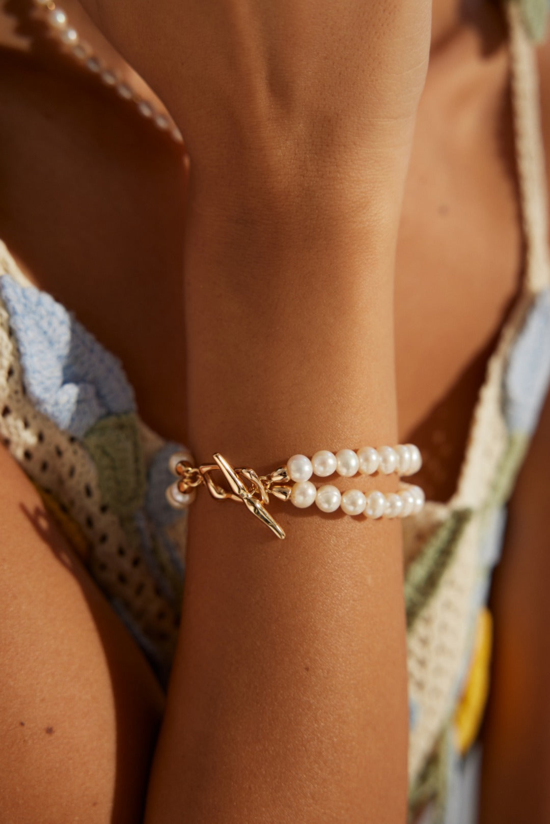 Pulsera de perlas de doble hebra